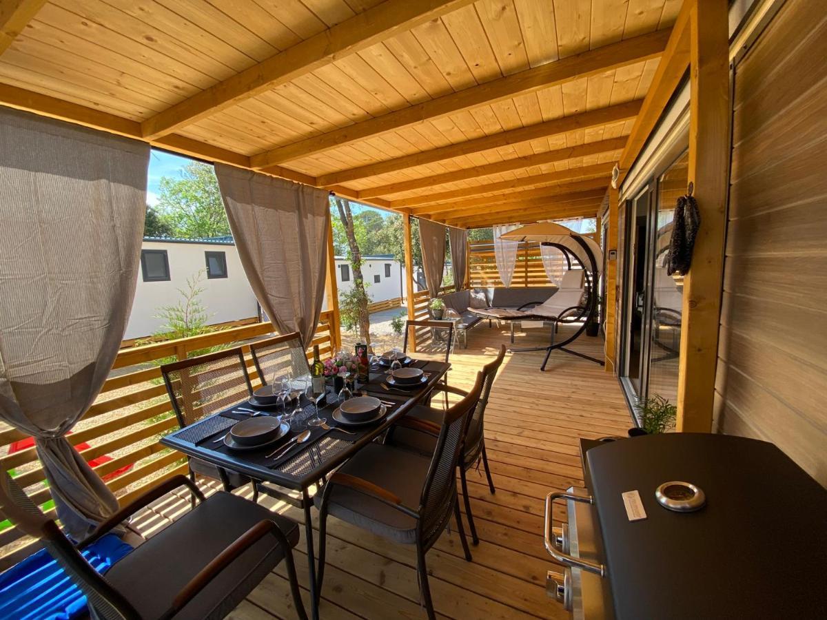 Mobile Home Saky, Biograd na Moru Kültér fotó